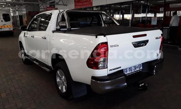 Buy Used Toyota Hilux White Car in Manzini in Manzini Buy Used Toyota Hilux White Car in Manzini in Manzini