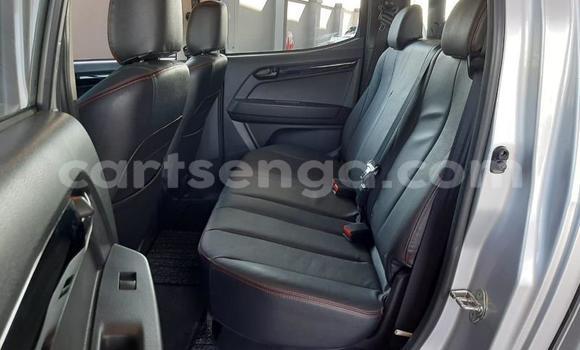 Buy Used Isuzu KB Silver Car in Ezulwini in Hhohho Buy Used Isuzu KB Silver Car in Ezulwini in Hhohho