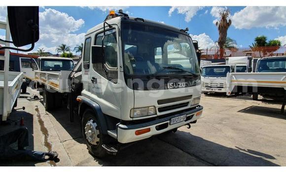 Acheter Occasion Voiture Isuzu Florian Blanc à Ezulwini, Hhohho Acheter Occasion Voiture Isuzu Florian Blanc à Ezulwini, Hhohho