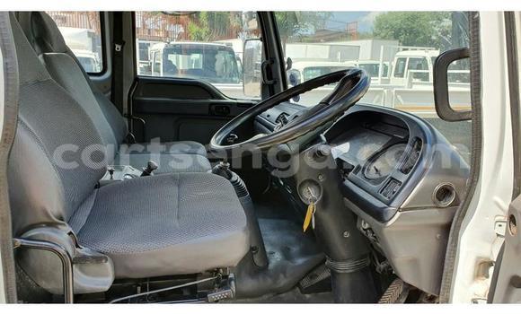 Acheter Occasion Voiture Isuzu Florian Blanc à Ezulwini, Hhohho Acheter Occasion Voiture Isuzu Florian Blanc à Ezulwini, Hhohho