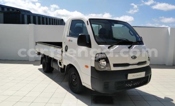 Acheter Occasion Voiture Kia K9 Blanc à Ezulwini, Hhohho