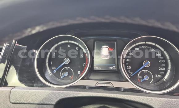 Nunua Ilio tumika Volkswagen Golf R White Gari ndani ya Manzini nchini Manzini Nunua Ilio tumika Volkswagen Golf R White Gari ndani ya Manzini nchini Manzini