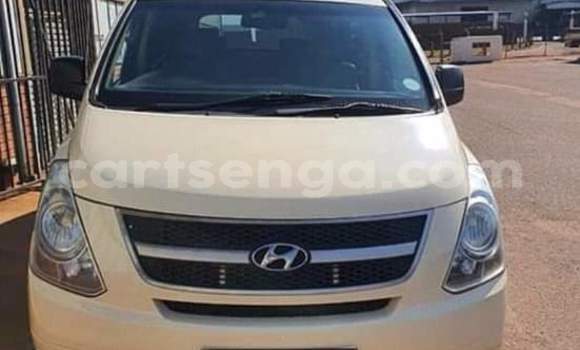 Buy Used Hyundai H1 White Car in Manzini in Manzini Buy Used Hyundai H1 White Car in Manzini in Manzini