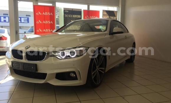 Nunua Ilio tumika BMW 1–Series White Gari ndani ya Manzini nchini Manzini Nunua Ilio tumika BMW 1–Series White Gari ndani ya Manzini nchini Manzini