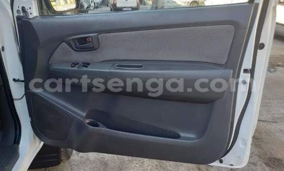 Acheter Occasion Voiture Toyota Hilux Blanc à Manzini, Manzini Acheter Occasion Voiture Toyota Hilux Blanc à Manzini, Manzini