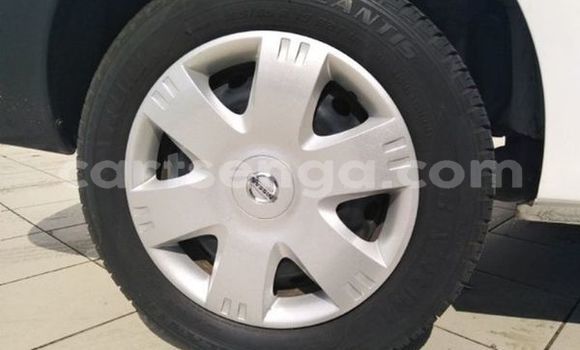 Nunua Ilio tumika Nissan NP 300 White Gari ndani ya Mbabane nchini Manzini Nunua Ilio tumika Nissan NP 300 White Gari ndani ya Mbabane nchini Manzini
