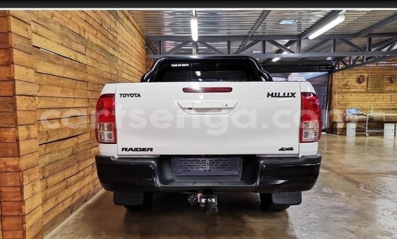 Acheter Occasion Voiture Toyota Hilux Blanc à Ezulwini, Hhohho Acheter Occasion Voiture Toyota Hilux Blanc à Ezulwini, Hhohho