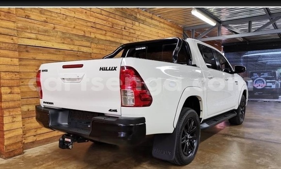 Acheter Occasion Voiture Toyota Hilux Blanc à Ezulwini, Hhohho Acheter Occasion Voiture Toyota Hilux Blanc à Ezulwini, Hhohho