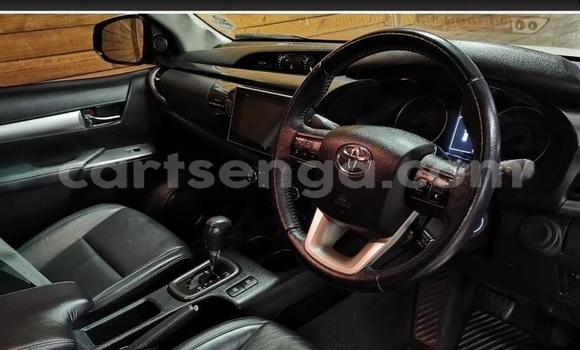 Acheter Occasion Voiture Toyota Hilux Blanc à Ezulwini, Hhohho Acheter Occasion Voiture Toyota Hilux Blanc à Ezulwini, Hhohho