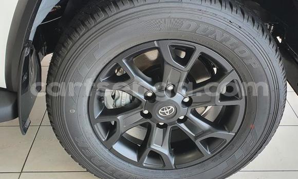 Acheter Occasion Voiture Toyota Fortuner Blanc à Ezulwini, Hhohho Acheter Occasion Voiture Toyota Fortuner Blanc à Ezulwini, Hhohho
