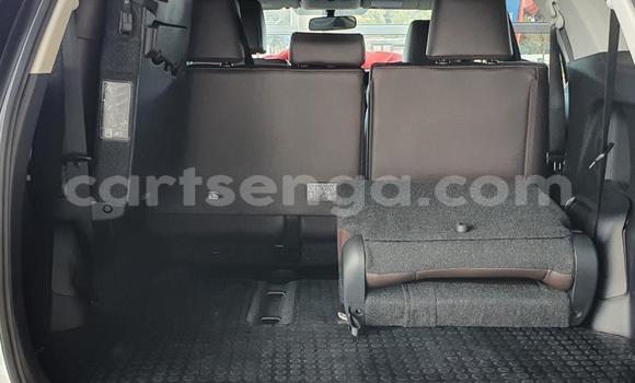 Acheter Occasion Voiture Toyota Fortuner Blanc à Ezulwini, Hhohho Acheter Occasion Voiture Toyota Fortuner Blanc à Ezulwini, Hhohho