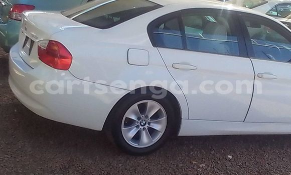 Nunua Ilio tumika BMW 3–Series White Gari ndani ya Bhunya nchini Manzini Nunua Ilio tumika BMW 3–Series White Gari ndani ya Bhunya nchini Manzini