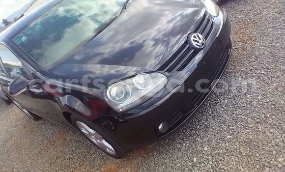 Nunua Ilio tumika Volkswagen Golf Black Gari ndani ya Bhunya nchini Manzini