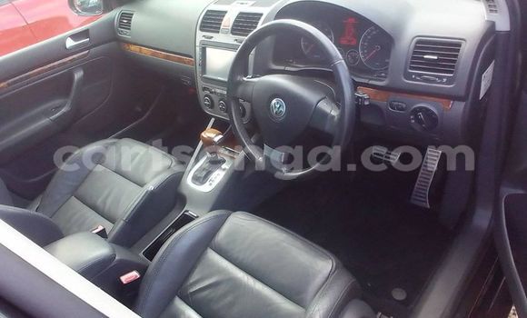 Nunua Ilio tumika Volkswagen Golf Black Gari ndani ya Bhunya nchini Manzini Nunua Ilio tumika Volkswagen Golf Black Gari ndani ya Bhunya nchini Manzini