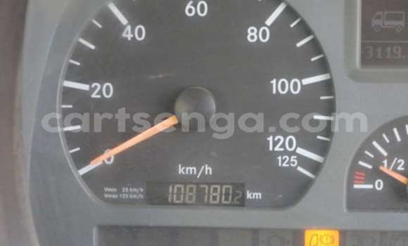 Acheter Occasion Utilitaire Mercedes‒Benz 2628 Blanc à Ezulwini, Hhohho Acheter Occasion Utilitaire Mercedes‒Benz 2628 Blanc à Ezulwini, Hhohho