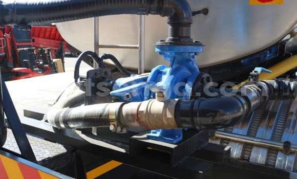 Buy Used Mercedes‒Benz 2628 Silver Truck in Ezulwini in Hhohho Buy Used Mercedes‒Benz 2628 Silver Truck in Ezulwini in Hhohho