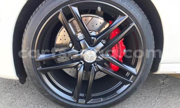 Buy Used Mercedes‒Benz E-klasse AMG White Car in Ezulwini in Hhohho Buy Used Mercedes‒Benz E-klasse AMG White Car in Ezulwini in Hhohho