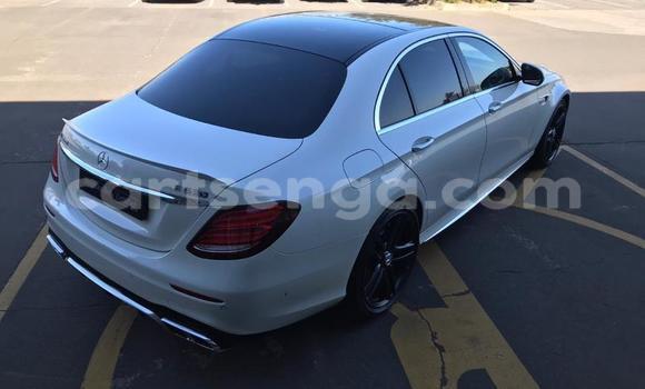 Buy Used Mercedes‒Benz E-klasse AMG White Car in Ezulwini in Hhohho Buy Used Mercedes‒Benz E-klasse AMG White Car in Ezulwini in Hhohho