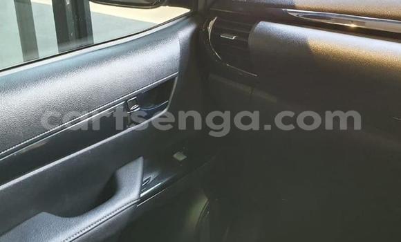 Buy Used Toyota Hilux Silver Car in Manzini in Manzini Buy Used Toyota Hilux Silver Car in Manzini in Manzini