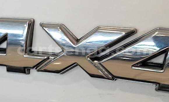 Nunua Ilio tumika Toyota Hilux White Gari ndani ya Manzini nchini Manzini Nunua Ilio tumika Toyota Hilux White Gari ndani ya Manzini nchini Manzini