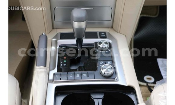 Acheter Import Voiture Toyota Land Cruiser Noir à Import - Dubai, Hhohho Acheter Import Voiture Toyota Land Cruiser Noir à Import - Dubai, Hhohho