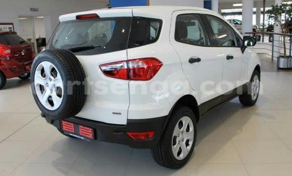 Nunua Ilio tumika Ford EcoSport White Gari ndani ya Manzini nchini Manzini Nunua Ilio tumika Ford EcoSport White Gari ndani ya Manzini nchini Manzini