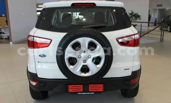 Nunua Ilio tumika Ford EcoSport White Gari ndani ya Manzini nchini Manzini Nunua Ilio tumika Ford EcoSport White Gari ndani ya Manzini nchini Manzini