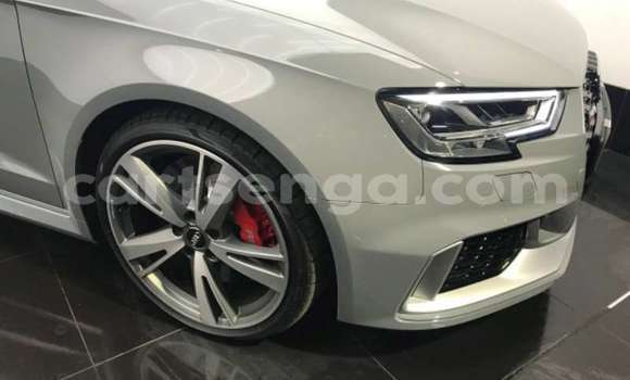 Acheter Occasion Voiture Audi RS3 Gris à Manzini, Manzini Acheter Occasion Voiture Audi RS3 Gris à Manzini, Manzini