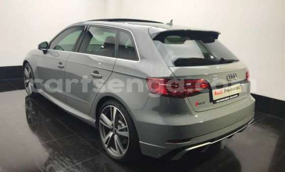 Acheter Occasion Voiture Audi RS3 Gris à Manzini, Manzini Acheter Occasion Voiture Audi RS3 Gris à Manzini, Manzini
