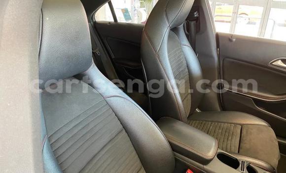 Nunua Ilio tumika Mercedes‒Benz CLK-klasse AMG White Gari ndani ya Big Bend nchini Lubombo Nunua Ilio tumika Mercedes‒Benz CLK-klasse AMG White Gari ndani ya Big Bend nchini Lubombo