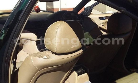 Acheter Occasion Voiture BMW 3–Series Vert à Manzini, Manzini Acheter Occasion Voiture BMW 3–Series Vert à Manzini, Manzini