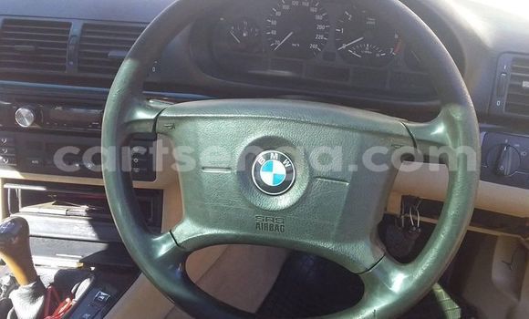 Acheter Occasion Voiture BMW 3–Series Vert à Manzini, Manzini Acheter Occasion Voiture BMW 3–Series Vert à Manzini, Manzini