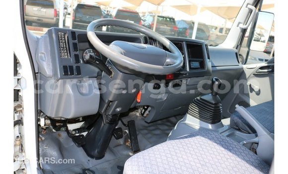 Buy Import Isuzu Rodeo White Car in Import - Dubai in Hhohho