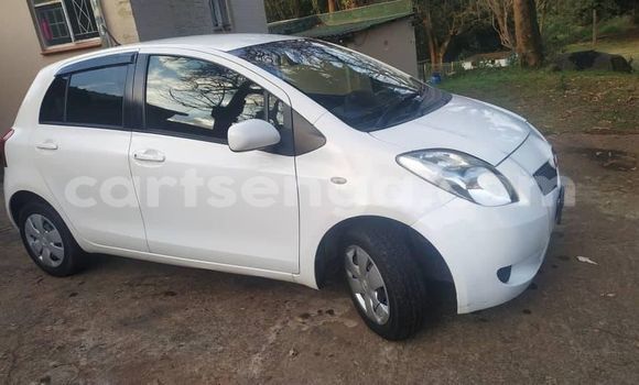 Acheter Occasion Voiture Toyota Vitz Blanc à Manzini, Manzini