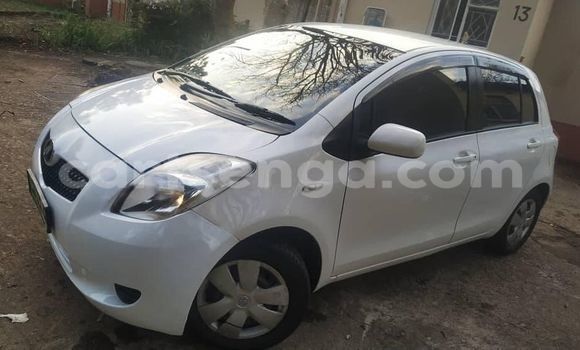 Acheter Occasion Voiture Toyota Vitz Blanc à Manzini, Manzini Acheter Occasion Voiture Toyota Vitz Blanc à Manzini, Manzini