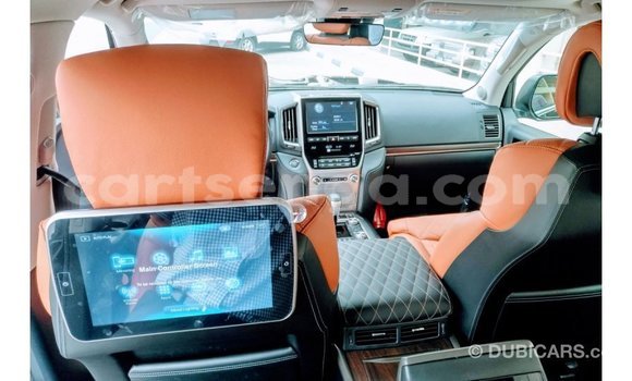 Buy Import Toyota Land Cruiser Black Car in Import - Dubai in Hhohho Buy Import Toyota Land Cruiser Black Car in Import - Dubai in Hhohho