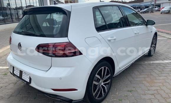 Buy Used Volkswagen Golf R White Car in Manzini in Manzini Buy Used Volkswagen Golf R White Car in Manzini in Manzini
