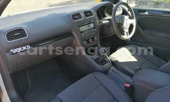 Buy Used Volkswagen Golf White Car in Bulembu in Hhohho Buy Used Volkswagen Golf White Car in Bulembu in Hhohho