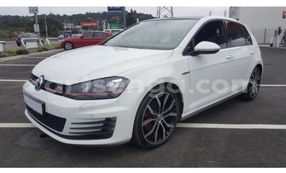 Acheter Occasion Voiture Volkswagen Golf GTI Blanc à Import - Dubai, Hhohho Acheter Occasion Voiture Volkswagen Golf GTI Blanc à Import - Dubai, Hhohho