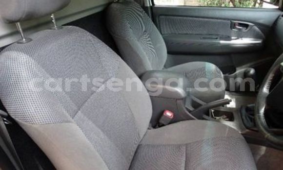 Nunua Ilio tumika Toyota Hilux White Gari ndani ya Big Bend nchini Lubombo Nunua Ilio tumika Toyota Hilux White Gari ndani ya Big Bend nchini Lubombo