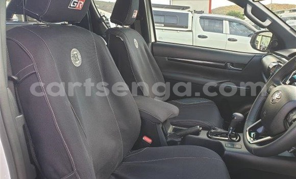 Buy Used Toyota Hilux White Car in Big Bend in Lubombo District Buy Used Toyota Hilux White Car in Big Bend in Lubombo District