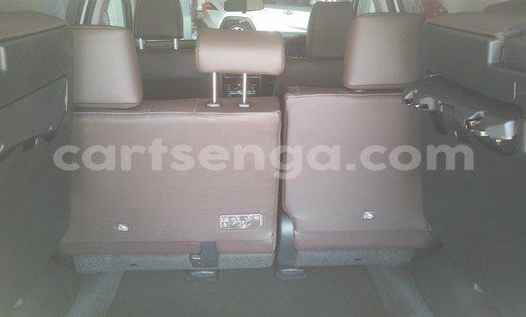 Nunua Ilio tumika Toyota Fortuner White Gari ndani ya Big Bend nchini Lubombo Nunua Ilio tumika Toyota Fortuner White Gari ndani ya Big Bend nchini Lubombo