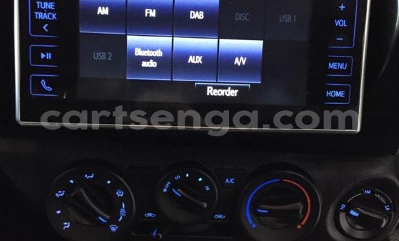 Buy Used Toyota Hilux White Car in Import - Dubai in Hhohho Buy Used Toyota Hilux White Car in Import - Dubai in Hhohho