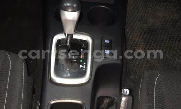 Buy Used Toyota Hilux White Car in Import - Dubai in Hhohho Buy Used Toyota Hilux White Car in Import - Dubai in Hhohho