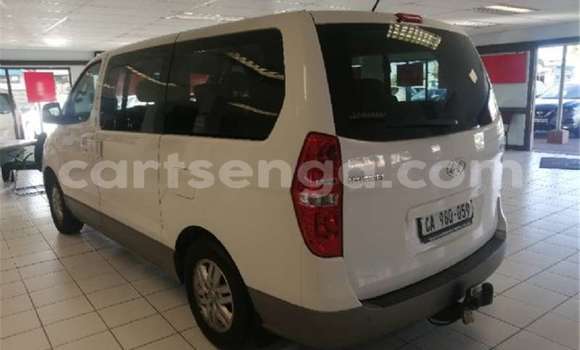 Acheter Occasion Voiture Hyundai H1 Blanc à Mbabane, Manzini Acheter Occasion Voiture Hyundai H1 Blanc à Mbabane, Manzini