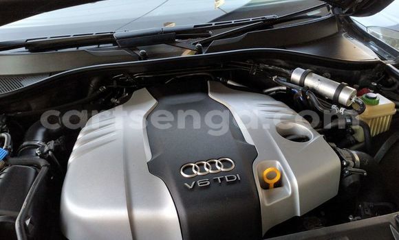 Nunua Ilio tumika Audi Q7 Silver Gari ndani ya Big Bend nchini Lubombo Nunua Ilio tumika Audi Q7 Silver Gari ndani ya Big Bend nchini Lubombo