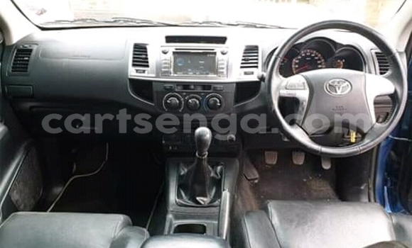 Buy Used Toyota Hilux Blue Car in Matsapha in Manzini Buy Used Toyota Hilux Blue Car in Matsapha in Manzini