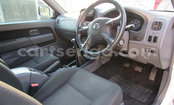 Nunua Ilio tumika Nissan NP 300 White Gari ndani ya Big Bend nchini Lubombo Nunua Ilio tumika Nissan NP 300 White Gari ndani ya Big Bend nchini Lubombo