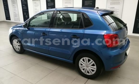 Nunua Ilio tumika Volkswagen Polo Blue Gari ndani ya Big Bend nchini Lubombo Nunua Ilio tumika Volkswagen Polo Blue Gari ndani ya Big Bend nchini Lubombo