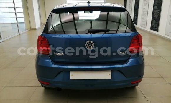 Nunua Ilio tumika Volkswagen Polo Blue Gari ndani ya Big Bend nchini Lubombo Nunua Ilio tumika Volkswagen Polo Blue Gari ndani ya Big Bend nchini Lubombo